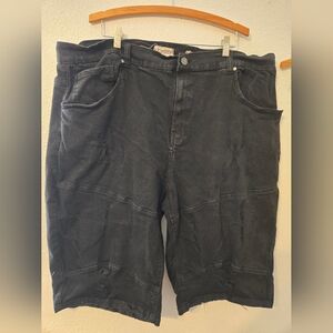 Men's Black Cargo Shorts